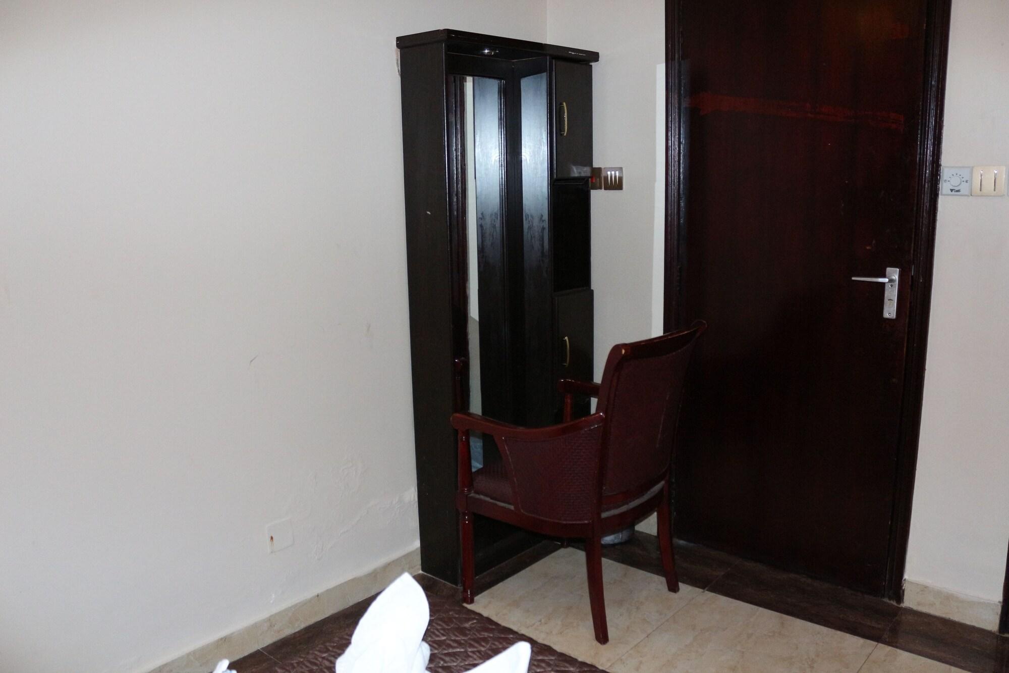 Grand Sina Hotel Дубай Екстериор снимка