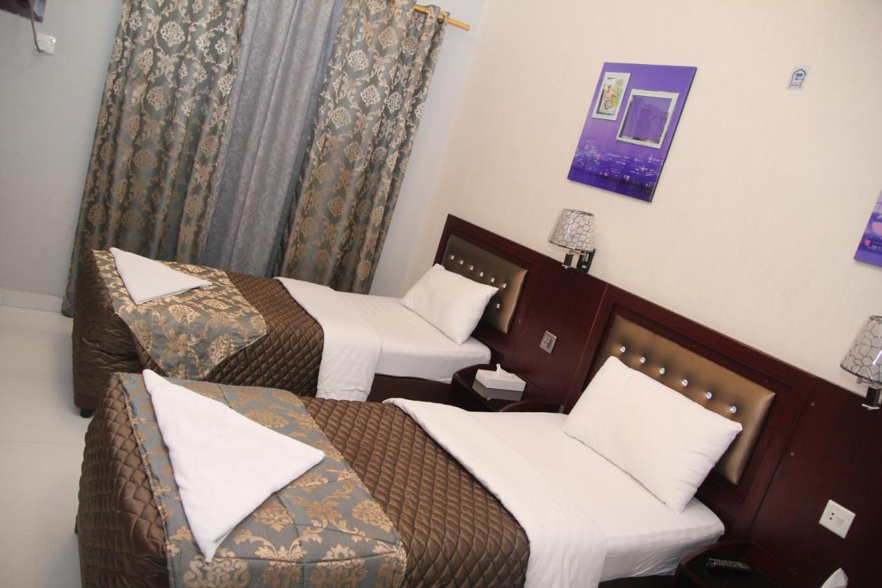 Grand Sina Hotel Дубай Екстериор снимка