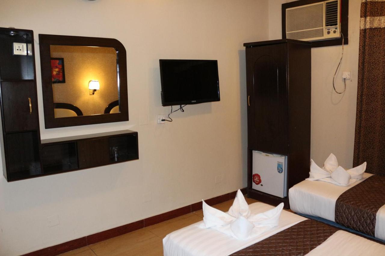 Grand Sina Hotel Дубай Екстериор снимка